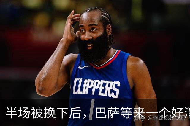 半场被换下后，巴萨等来一个好消息：拉菲尼亚伤情排除大碍